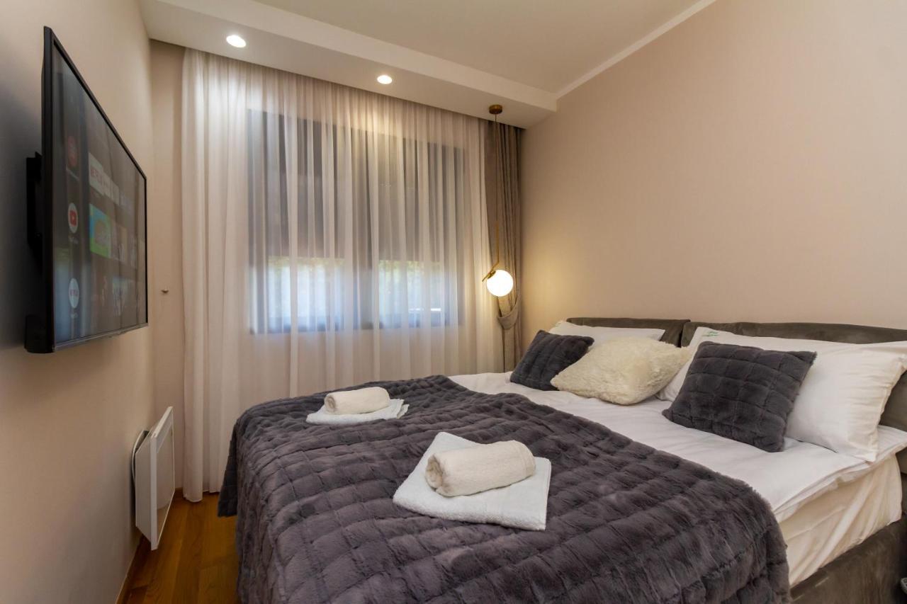 Apartment Casa Di Lusso - Vila Pekovic Green ซลาตีบอร์ ภายนอก รูปภาพ